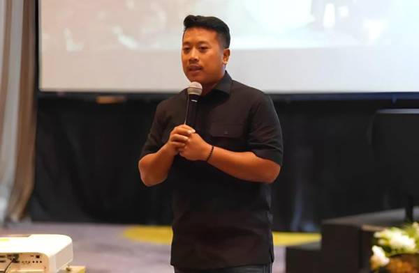 Kritik DPRD Surabaya atas Kebijakan Penyegelan Parkir Minimarket
