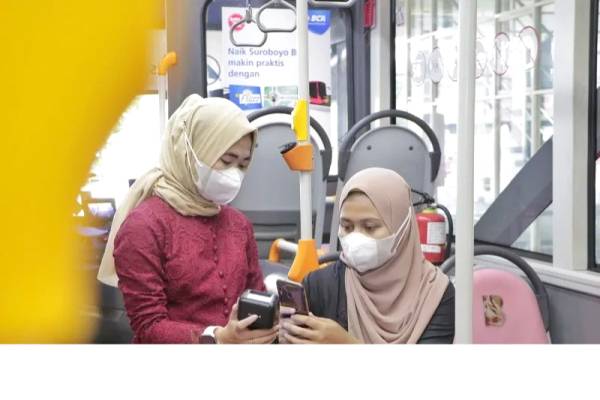 Warga Surabaya Bisa Nikmati Tarif Transportasi dan Parkir Rp733 Hari Ini