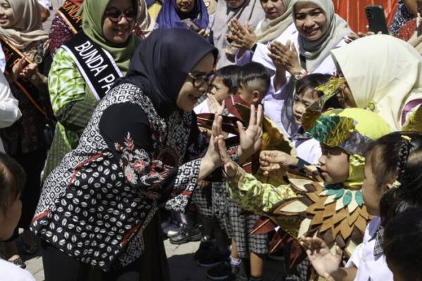 Surabaya Perkuat Wajib Belajar 13 Tahun: PAUD Jadi Pondasi Generasi Emas!