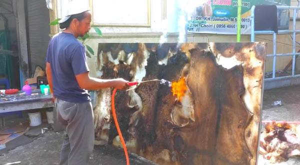 Masjid Ini Ubah Limbah Hewan Kurban Jadi Pupuk, Inspirasi Hijau dari Surabaya