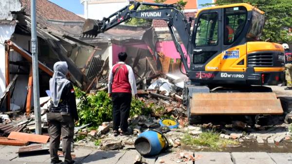 Pemkot Surabaya Tertibkan Aset Margorejo untuk Sentra Kuliner