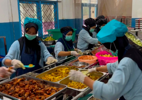 Dapur MBG di Surabaya Sempat Lumpuh, 24 SPPG Berhenti Sementara Karena Dana Pusat Belum Cair