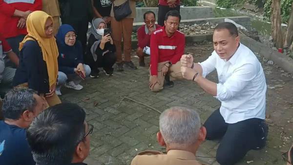 Drainase Terintegrasi Jadi Kunci, Wali Kota Eri Cahyadi Tegaskan Penanganan Genangan Tak Bisa Parsial