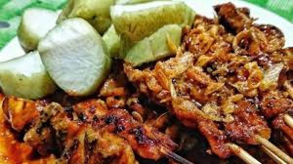 Sejarah dan Resep Pembuatan Sate Ayam Madura