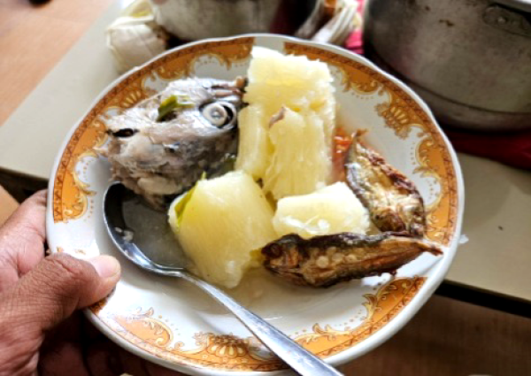 Obi Kolop, Pangan Tradisional Penyelamat Nelayan Bawean Saat Angin Barat