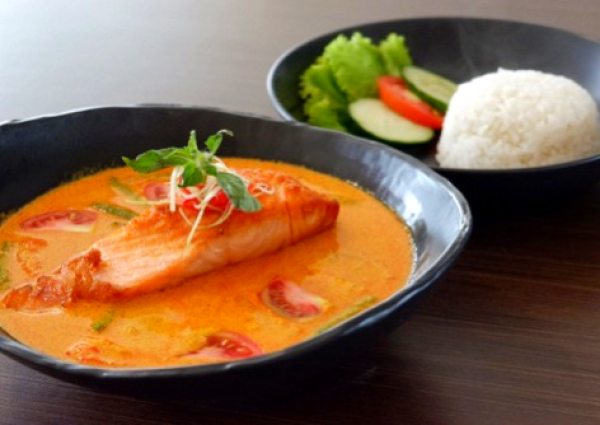 Hotel Santika Gresik Hadirkan Menu Salmon Premium, Harga Mulai Rp79 Ribu