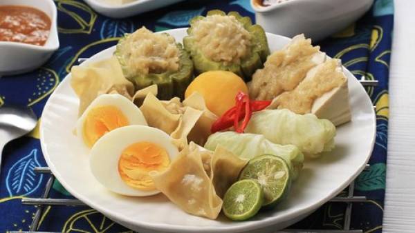 Perbedaan Siomay dan Batagor, Mana yang Lebih Sehat?