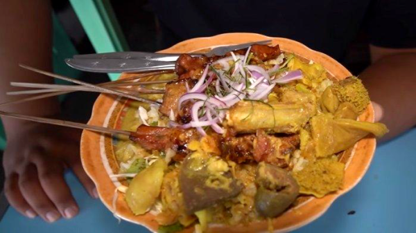 Nasi Becek Khas Nganjuk Kuliner Tradisional yang Sering Disangka Soto Daging