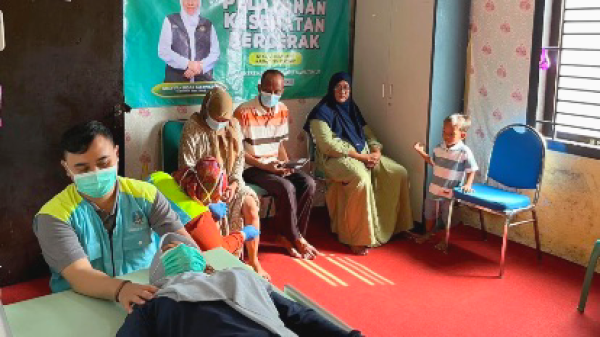 Nakes Tradisional Layani 67 Pasien di Raas, Edukasi Asman Digenjot