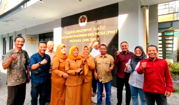 Dalami Keterbukaan Informasi, RSUD Eka Candrarini Kunjungi PWI Jatim