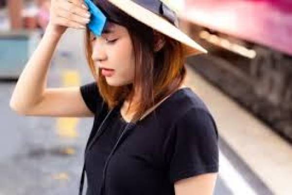 Mengapa Warna Hitam Bikin Gerah? Ini Penjelasan Sainsnya