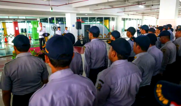 Pemkot Surabaya Siapkan Sanksi Tegas bagi Driver Suroboyo Bus yang Langgar Aturan