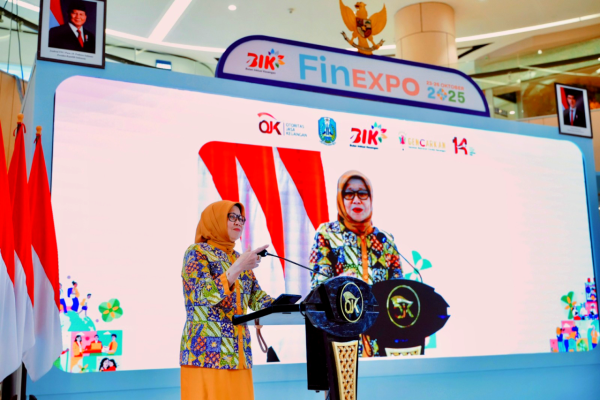 Easycash Dukung Percepatan Inklusi Keuangan Nasional di FinExpo 2025 Surabaya
