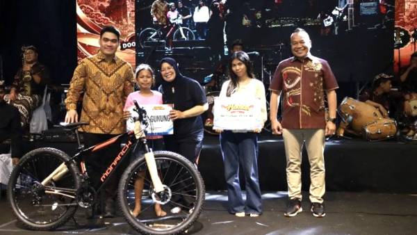 Perkuat Pelestarian Budaya dan UMKM, DPRD-Pemprov Jatim Gelar Pagelaran Campursari di Surabaya
