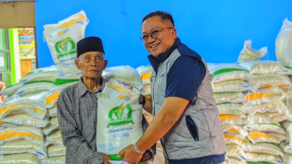 Bulog Jatim Kebuti Penyaluran Beras dan Minyak, Target Selesai Akhir April 2026