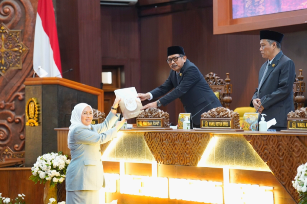 Raperda Transportasi Online Disiapkan untuk Lindungi Kepentingan Pengemudi