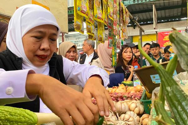 Khofifah Soroti Lonjakan Harga Pangan di Malang, Stok SPHP dan MinyaKita Tersendat