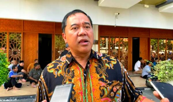 Laporkan Pembuang Sampah Sembarangan di Surabaya, Dapat Hadiah Rp200 Ribu
