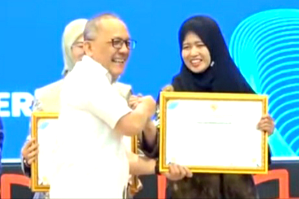 Surabaya Raih Penghargaan BRIDA BAPPERIDA Optimal 2025