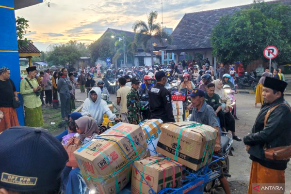 300 Pemudik Berangkat ke Sapudi Lewat Program Mudik Gratis dari Pelabuhan Jangkar
