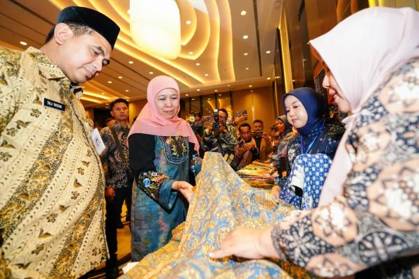 Misi Dagang Perdana 2026, Khofifah Satukan Pasar Jatim–Jateng dan Bukukan Transaksi Rp3,15 Triliun