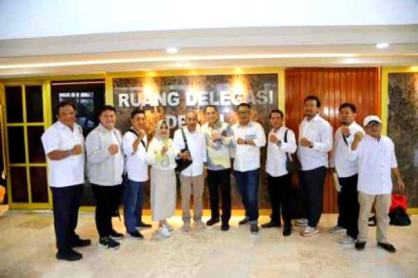 Eri Cahyadi Tegaskan Komitmen Penyelesaian Sengketa EV dalam Rapat Bersama Pertamina