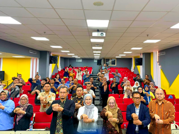 Kemdiktisaintek Luncurkan Cetak Biru Kampus Inklusif Disabilitas