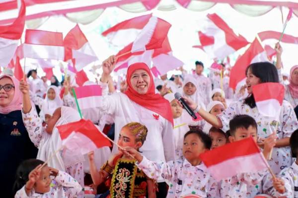 Khofifah Perkuat Komitmen Perlindungan Anak di Jatim