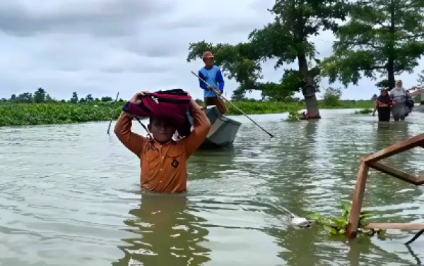 Banjir di Sejumlah Daerah Jatim Belum Sepenuhnya Surut