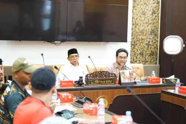 Ketua DPRD Jatim Terima Audiensi Geranat’s, Dorong UU Transportasi Online
