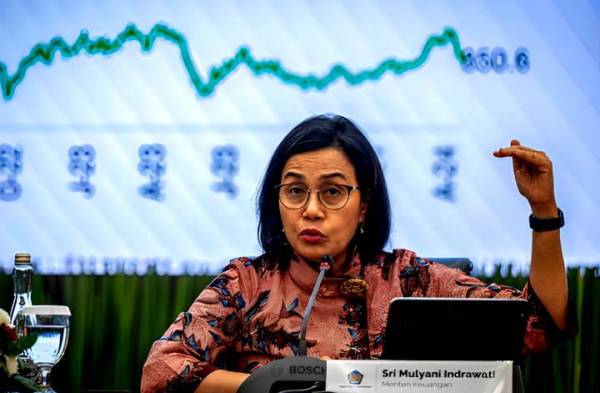 Sri Mulyani akan Pecat Dirjen Pajak dan Bea Cukai, Pendapatan Kemenkeu Ambruk?