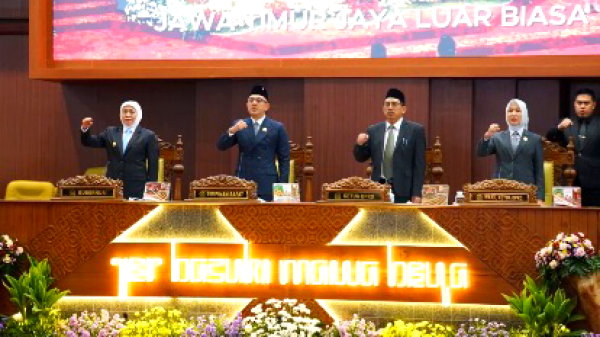 Khofifah Tanggapi Rekomendasi DPRD Jatim soal BUMD, Tekankan Kinerja Tak Bisa Disamaratakan