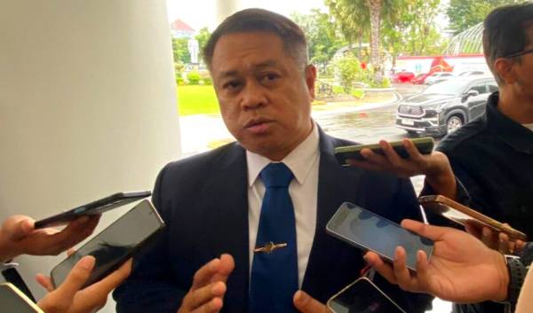 Urai Kemacetan Ketapang, Pemprov Jatim Dorong Peningkatan Ritase dan Stikerisasi