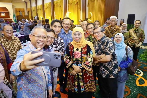 Khofifah Dorong Kampus Berdampak, PTN BH Diminta Hadirkan Solusi di Tengah Disrupsi