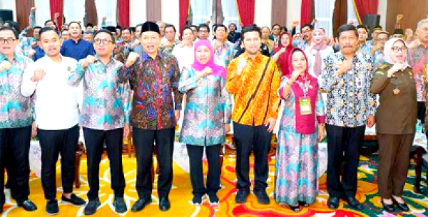 Gubernur Khofifah Dorong Revitalisasi Lapenkop untuk SDM Koperasi Modern