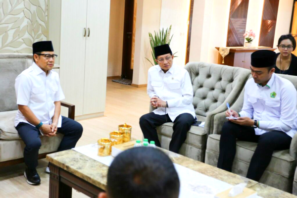 Menko PM dan Menag Bahas Pembenahan Pesantren Usai Perintah Presiden Prabowo