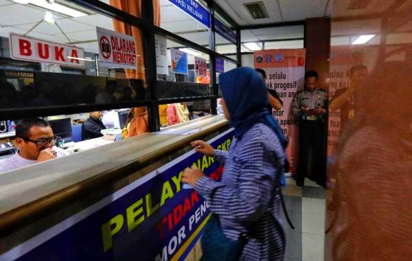 Pemprov Jatim Bebaskan Denda dan Tunggakan Pajak Motor Selama Juli–Agustus 2025