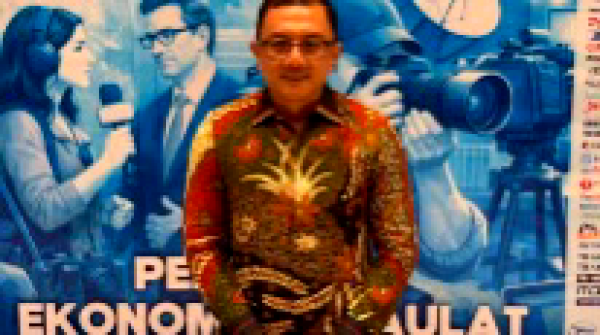 Pimpinan DPRD Jatim Terima Penghargaan PWI, Tegaskan Komitmen Jaga Sinergi dengan Pers