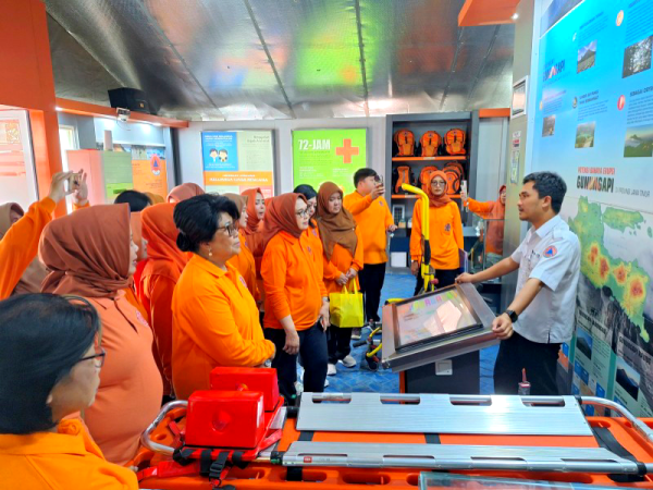 Kolaborasi BKOW Jatim, BPBD Perkenalkan Penanganan Bencana ke Organisasi Wanita se-Jatim