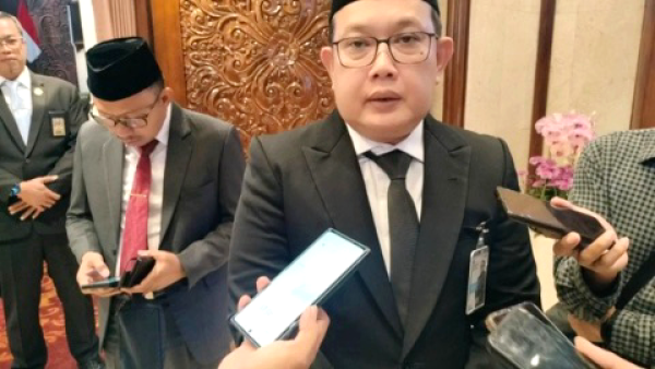 Pemprov Jatim Cari Solusi Sengketa Rusun Gunung Anyar