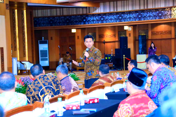 Wagub Emil Dorong Penyelesaian Cepat Konflik Pertanahan di Jatim