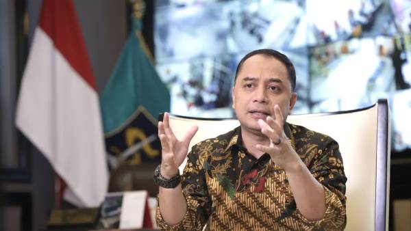 Evaluasi Kinerja Ketat, Eri Cahyadi Beberkan Alasan Pergantian 13 Kepala Dinas di Surabaya