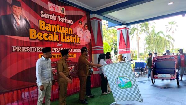 Becak Listrik Hadiah Prabowo Jadi Harapan Baru Warga Sampang