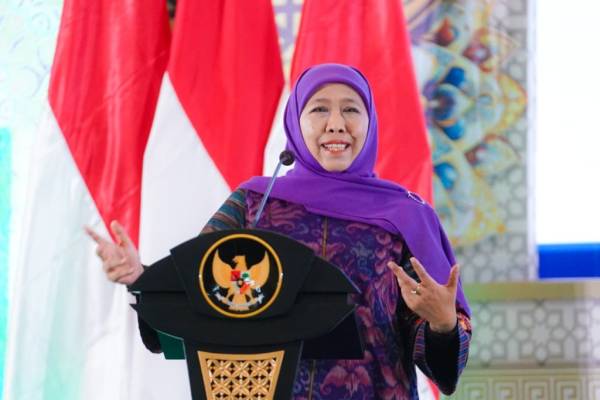 Beasiswa LPPD Jatim, Jalan Khofifah Cetak Santri Jadi Pemimpin Masa Depan