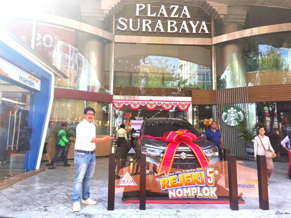 Belanja Rp100 Ribu di Plaza Surabaya, Berpeluang Bawa Pulang Mobil New XL7 Zeta