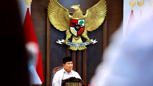 Prabowo Pilih Fokus di Dalam Negeri, Tunda Kunjungan ke Tiongkok