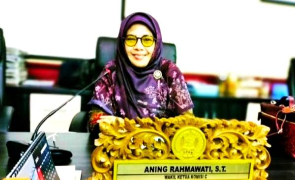Defisit Rp700 Miliar DPRD Surabaya Soroti Strategi Pemkot yang Dinilai Kurang Inovatif