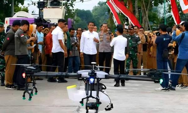 Drone Gratis dan Pupuk Organik, Jurus Baru Bojonegoro Dorong Pertanian Maju