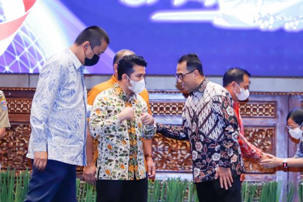 Plt. Gubernur Jatim Emil Dardak Dukung Penerbangan Perintis Surabaya-Jember