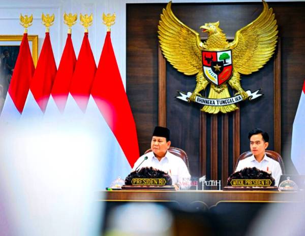 Indonesia Tetap Tenang di Tengah Krisis Global Presiden Prabowo Tegaskan Sikap Kepala Dingin